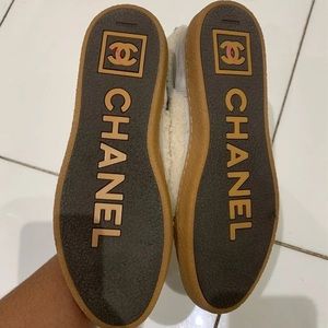 CHANEL Shearling sneakers-size 8/39! With FREE GIFT!